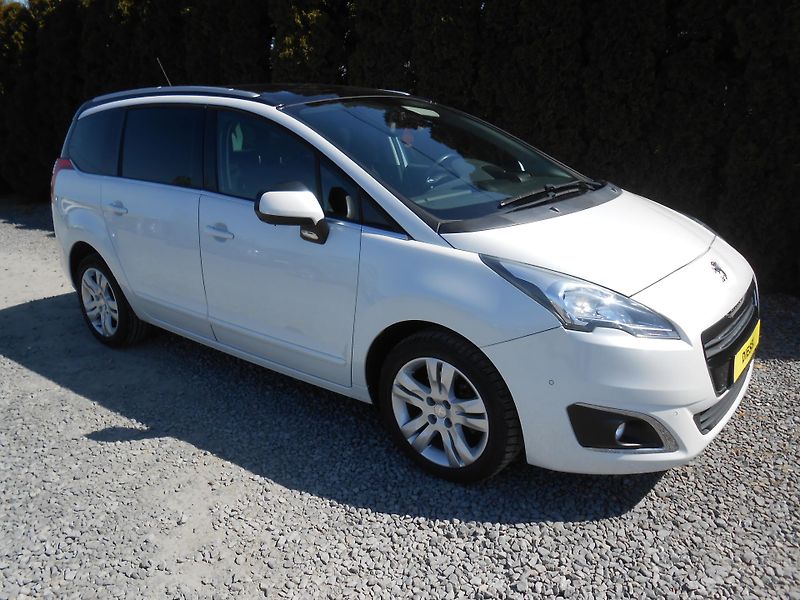 Peugeot 5008 88KW,NAVI,PANORAMA,AUTOMAT - fotka 9 z 45