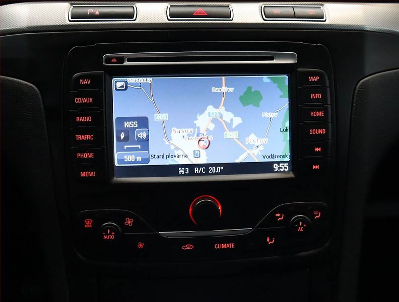 Ford Galaxy (2013) 2.0 TDCi, 7 míst, Navi - fotka 12 z 20
