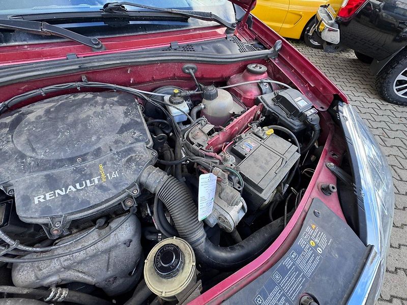 Dacia Sandero (2009) LPG 1,4 55 KW KOLA - fotka 41 z 45