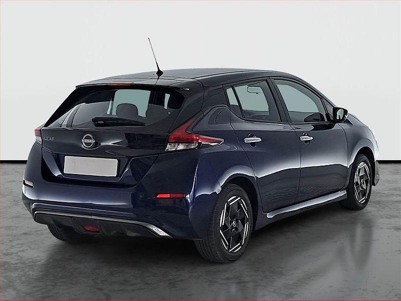 Nissan Leaf (2022) 40 kWh, SoH 89%, Automat - fotka 5 z 19