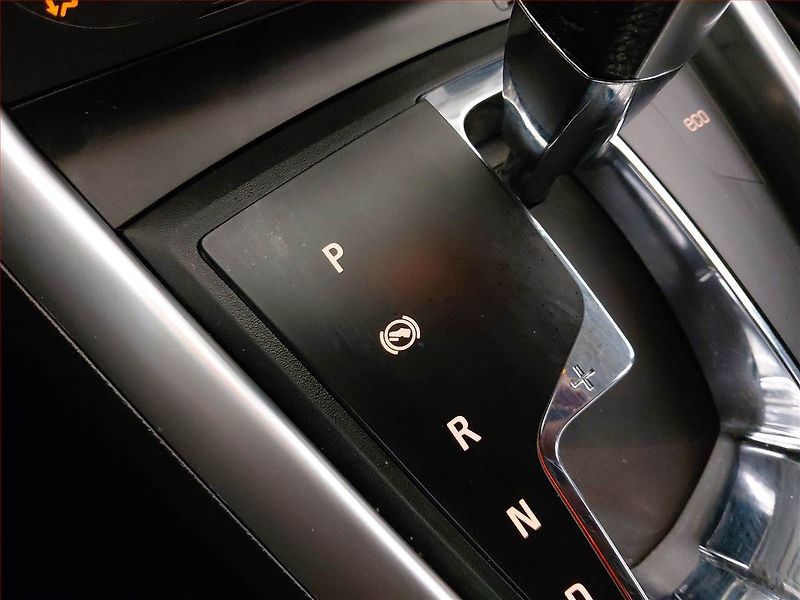 Opel Antara (2012) 2.2 CDTI, 4X4, Automat - fotka 14 z 15