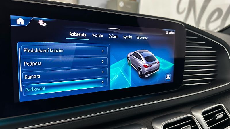 Mercedes-Benz GLE 53 AMG 4 MATIC / TOP STAV - fotka 57 z 65
