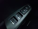 Kia Sportage (2018) 1.6 GDI, Serv.kniha, Xenony - náhled 17