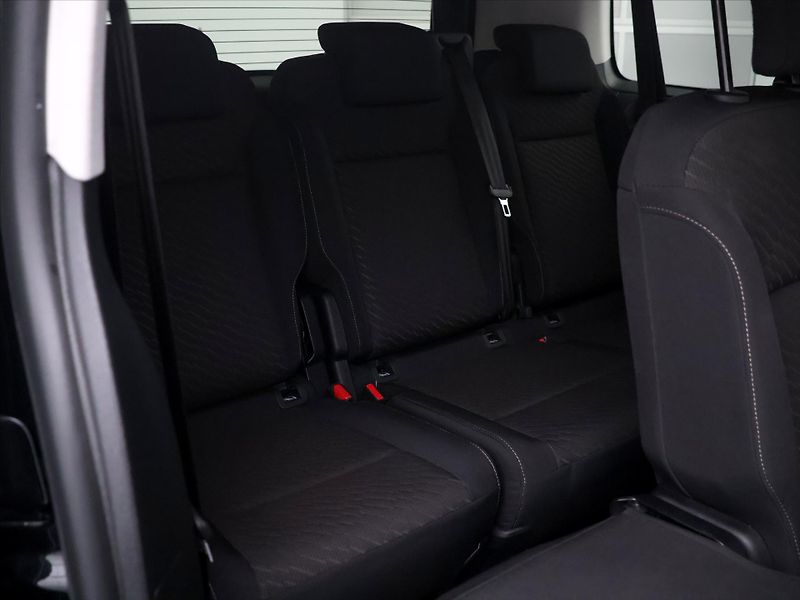 Toyota ProAce 2.0 D-4D L1 Family Man CZ - fotka 14 z 34