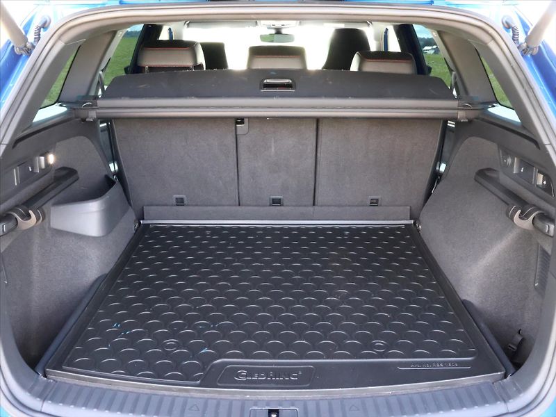 Škoda Kodiaq 2,0 RS TDI 176kW DSG 4x4 DPH - fotka 10 z 34