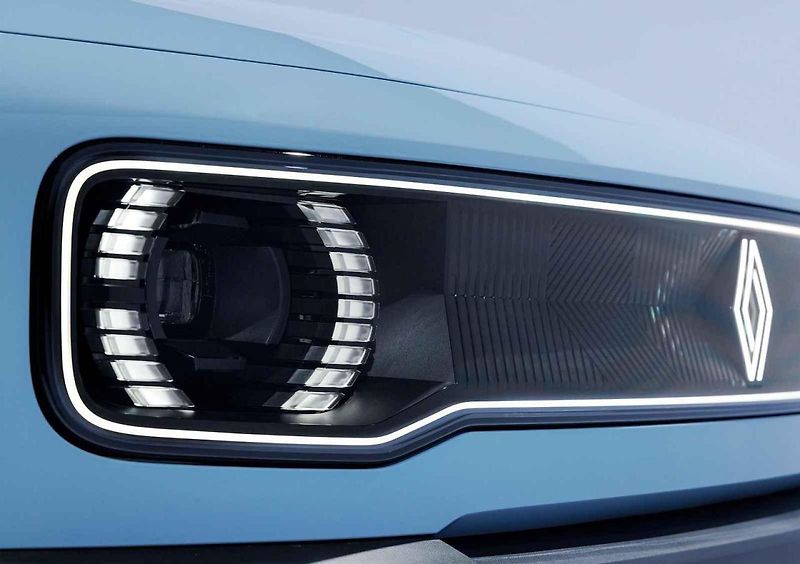 Renault 4 E-Tech je výborně jezdící praktický vůz s dobrým poměrem cena/výkon.