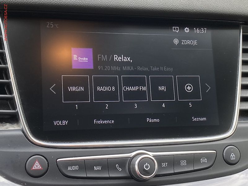 Opel Grandland X (2020) 1.5 CDTi, Innovation, AT - fotka 16 z 19