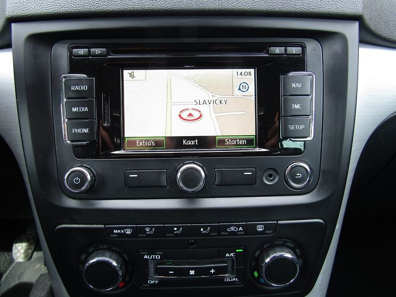 Škoda Yeti (2014) 1.2 TSI NAVI CAR-PASS - fotka 31 z 37
