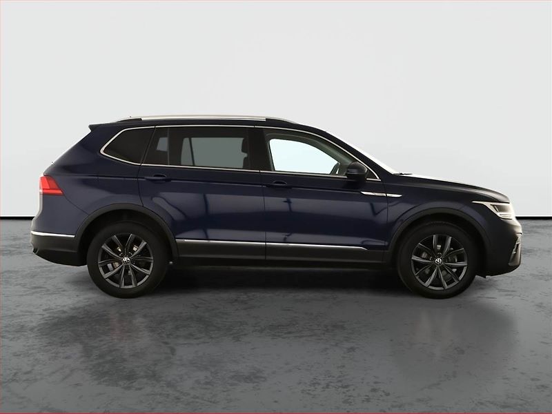 Volkswagen Tiguan Allspace (2023) Life 1.5 TSI - fotka 6 z 17