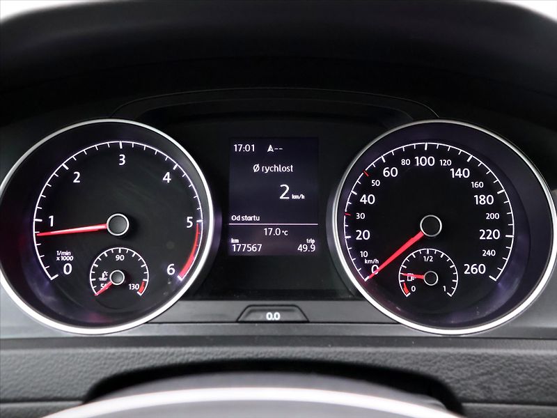 Volkswagen Golf 1.6 TDI Maraton Edition Serv.K - fotka 15 z 27