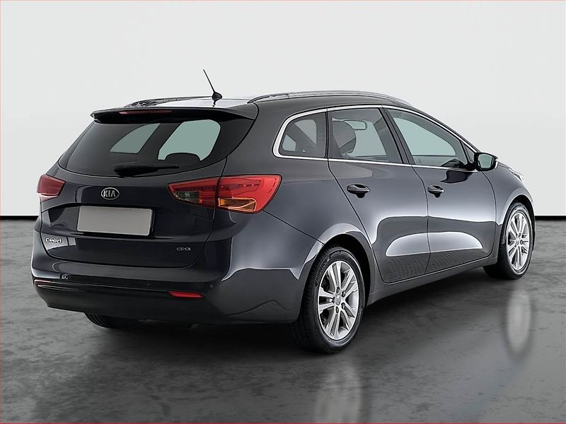 Kia Ceed (2014) 1.6 CRDi, ČR,1.maj, Tempomat - fotka 5 z 17