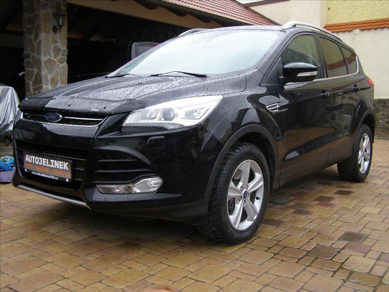 Ford Kuga 2,0   TDCI 2 majitel - fotka 2 z 30