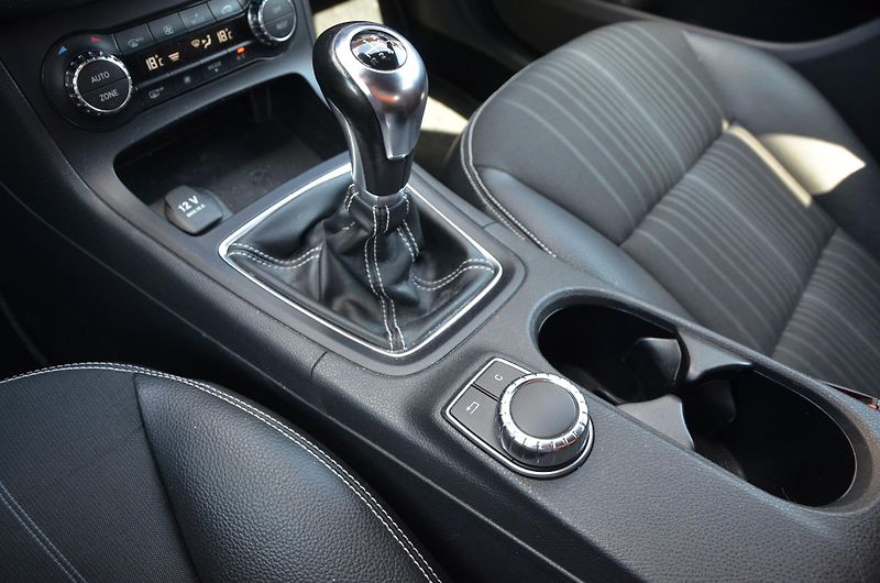 Mercedes-Benz Třídy B (2013) B 200 CDi 100kW / Bi-XENON /ČR - fotka 26 z 31