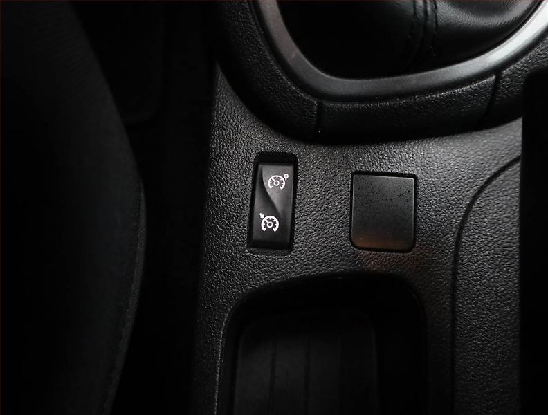 Renault Clio (2018) 0.9 TCe - fotka 12 z 17