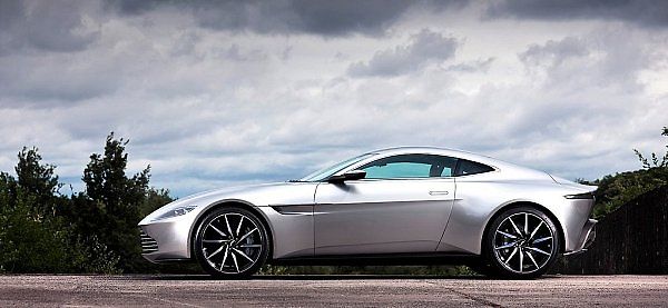 Aston Martin DB10.