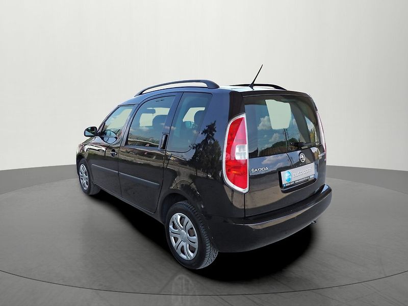 Škoda Roomster 1.2TSI 77kW DSG Ambition - fotka 3 z 36