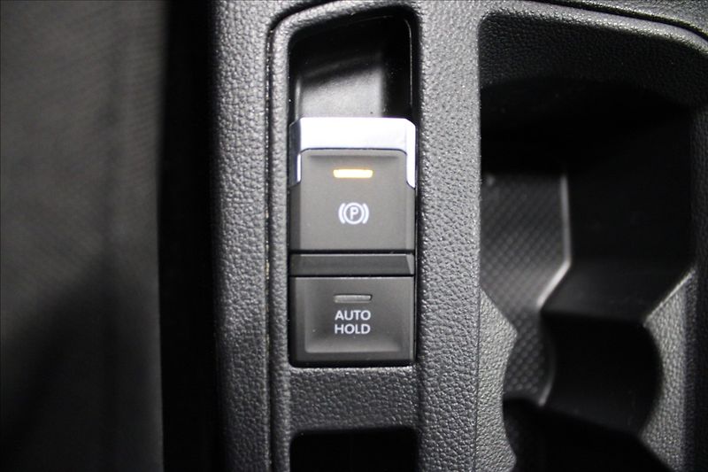 Volkswagen T-Roc 1,6 TDI 1. Majitel CZ TOP - fotka 25 z 35