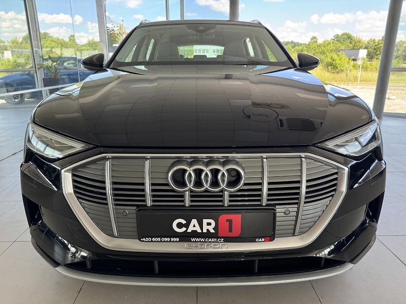 Audi e-tron 55 Quattro*300kW*REZERVACE! - fotka 3 z 35