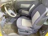 Peugeot 1007 (2006) 1.4i, AC, tažné - náhled 9