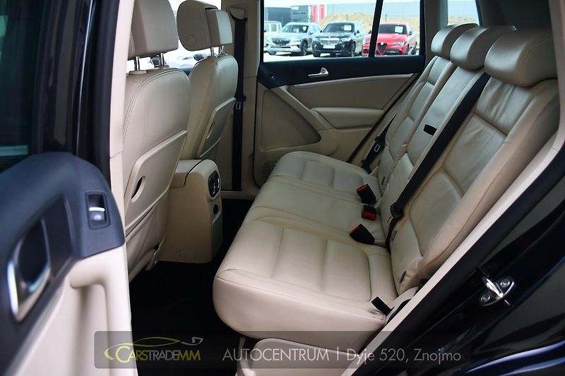Volkswagen Tiguan 2.0TDi 103kW PANO TAŽNÉ - fotka 20 z 54