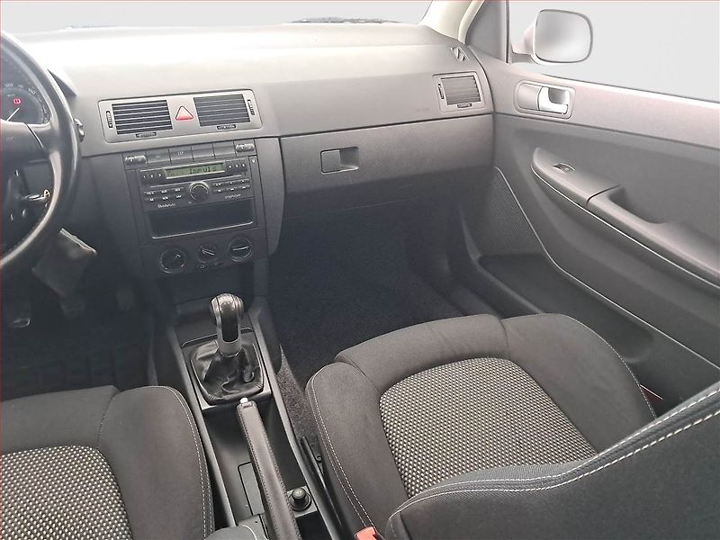Škoda Fabia (2007) 1.9 TDI, po STK, Tažné - fotka 7 z 15