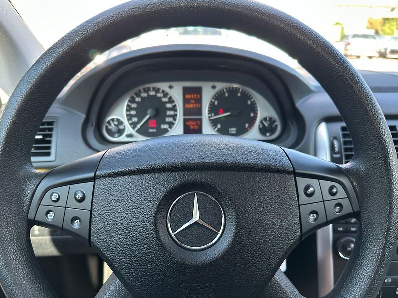 Mercedes-Benz Třídy B (2008) 1.7i 85kw - fotka 16 z 30