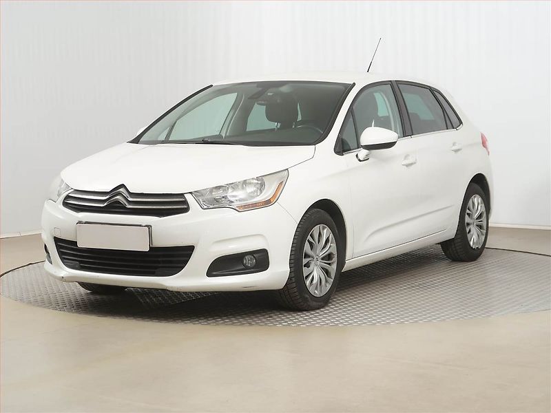 Citroën C4 (2012) 1.6 HDi, Tempomat - fotka 2 z 15