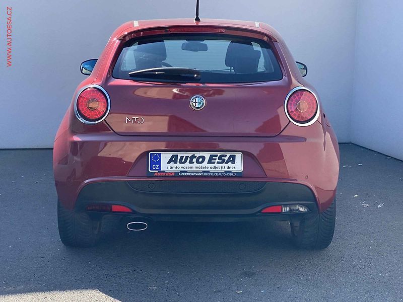 Alfa Romeo MiTo (2012) 1.4 16V, AC, výhřev sed - fotka 5 z 14