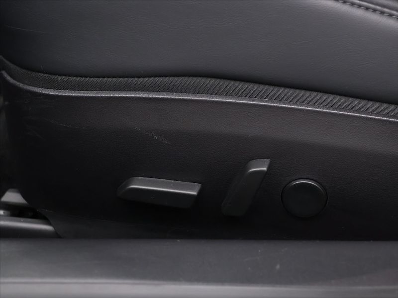 Tesla Model 3 239kW Standard Range+ EAP - fotka 16 z 30