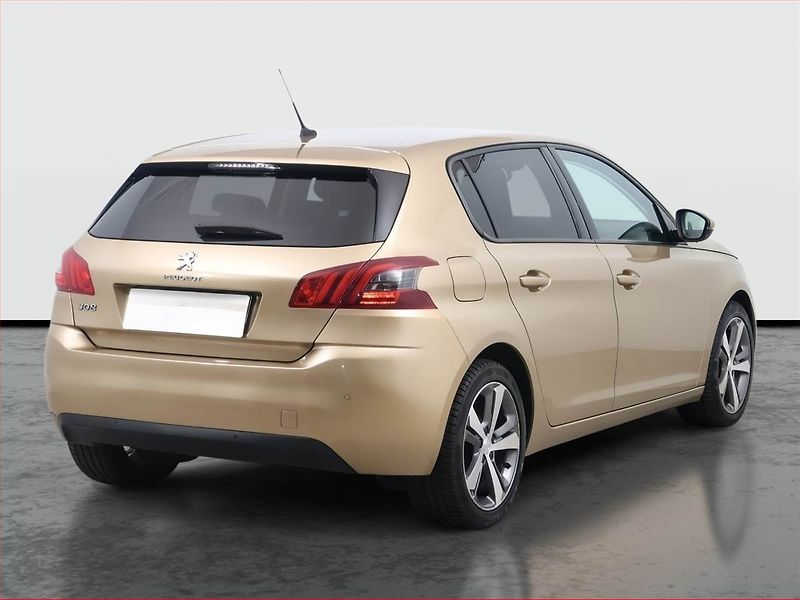 Peugeot 308 (2018) 1.2 PureTech, Serv.kniha - fotka 5 z 14