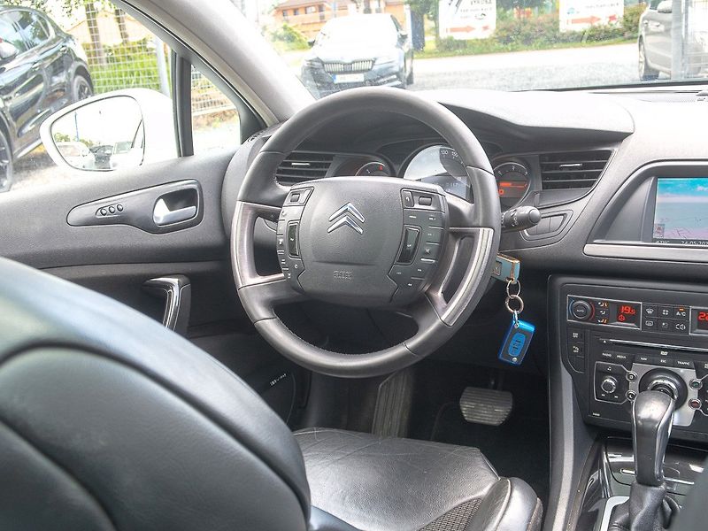 Citroën C5 (2010) 3.0HDI 177KW-NOVÉ ROZVODY FULL - fotka 18 z 48