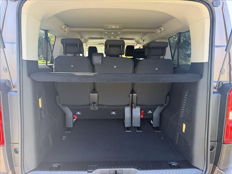 Toyota ProAce Verso 2,0 D-4D 130kW L2 Family AUT C - fotka 18 z 20