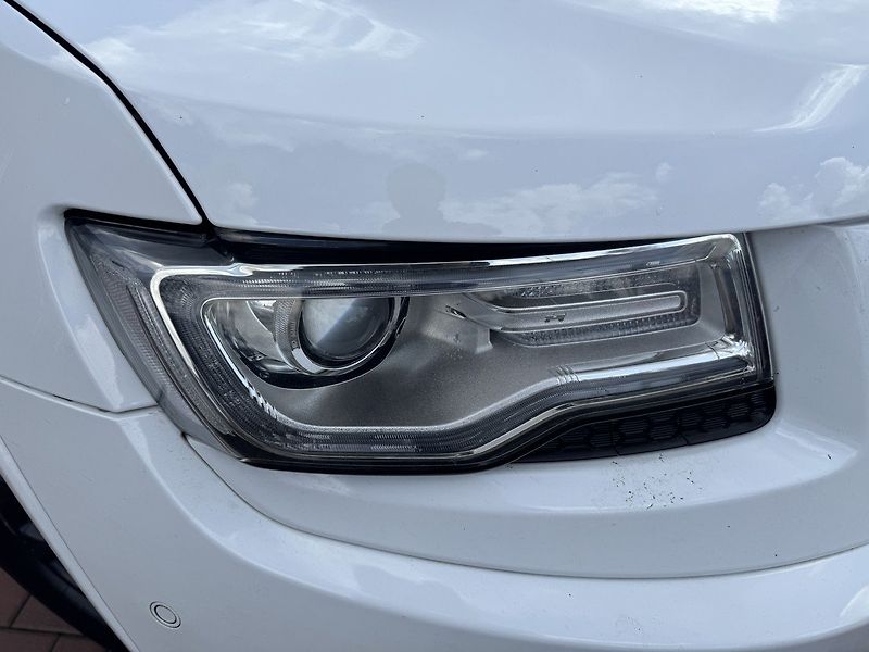 Jeep Grand Cherokee (2014) 3.0CRD Navi Kůže Vzduch Pano - fotka 40 z 50