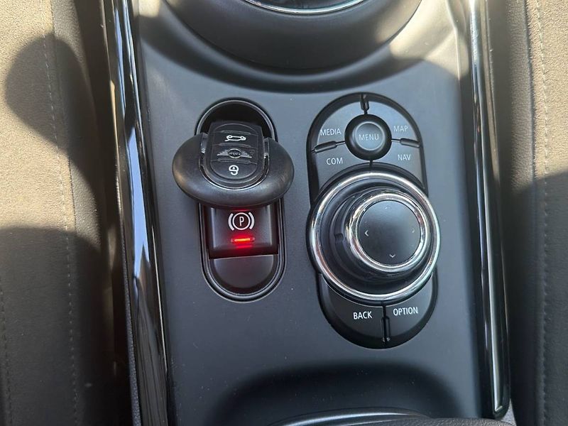 Mini Cooper (2021) CLUBMAN 2.0 Turbo S - fotka 10 z 29