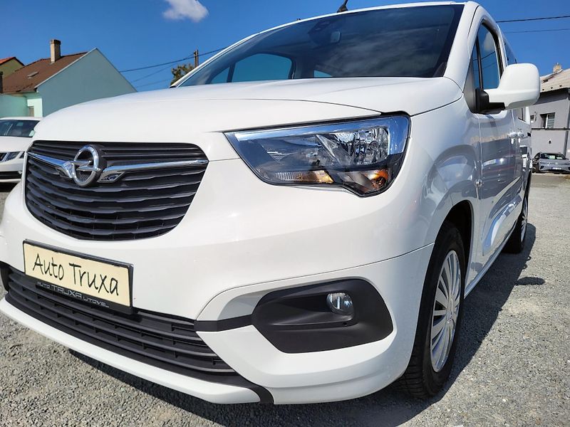 Opel Combo LIFE 1.5 CDTi 96kW L2 7-míst - fotka 33 z 45