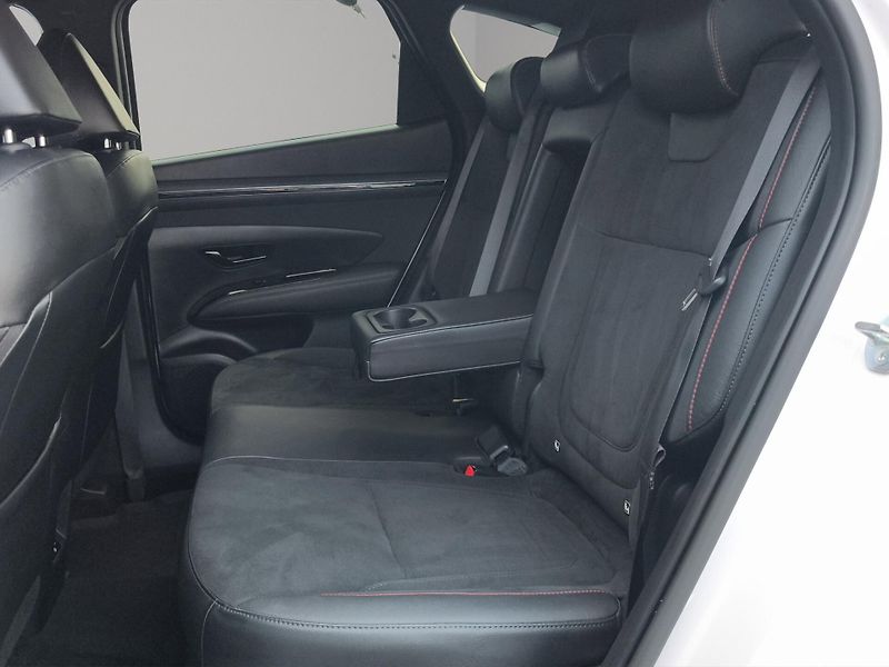 Hyundai Tucson (2023) N-line 1.6 T-GDI HEV 132kW, ČR - fotka 26 z 27