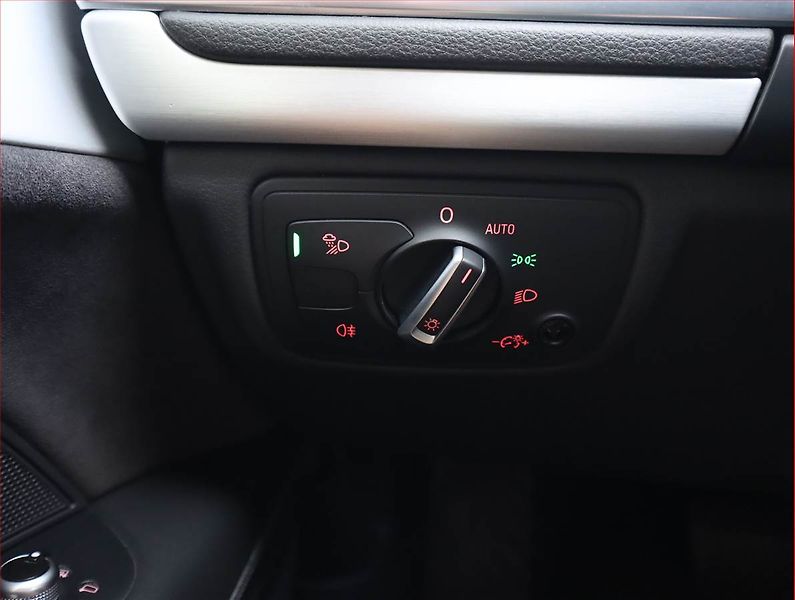 Audi A7 (2013) 3.0 BiTDI, 4X4, Automat, Kůže - fotka 24 z 24