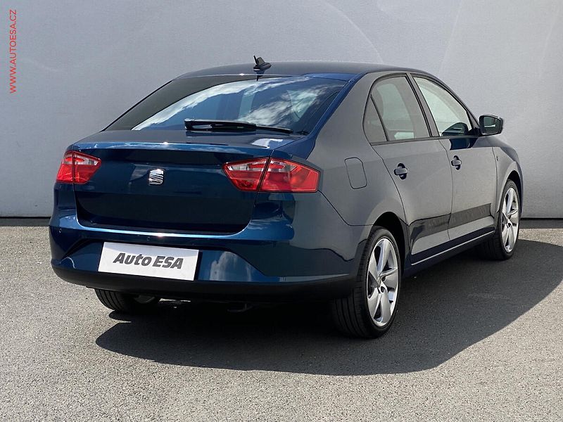 Seat Toledo (2013) 1.2 TSi, Style, navi, +kola - fotka 4 z 18