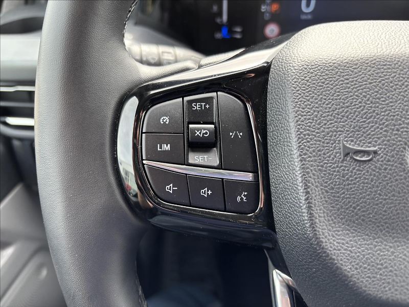 Ford Tourneo Custom 2,0 125kW L2 Titanium  DPH - fotka 30 z 44