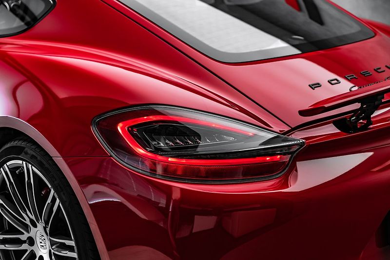 Porsche Cayman GTS - fotka 9 z 26
