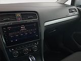 Volkswagen Golf (2018) 32 kWh - 37 Ah, Automat - náhled 12