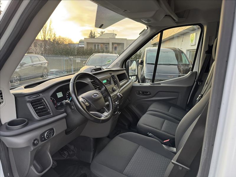 Ford Transit 2,0   L2H2 - fotka 12 z 17