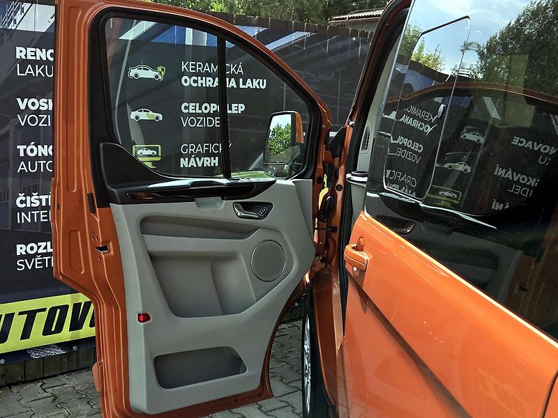 Ford Tourneo Custom TDCi Titanium-X SERV.KNÍŽKA - fotka 49 z 51
