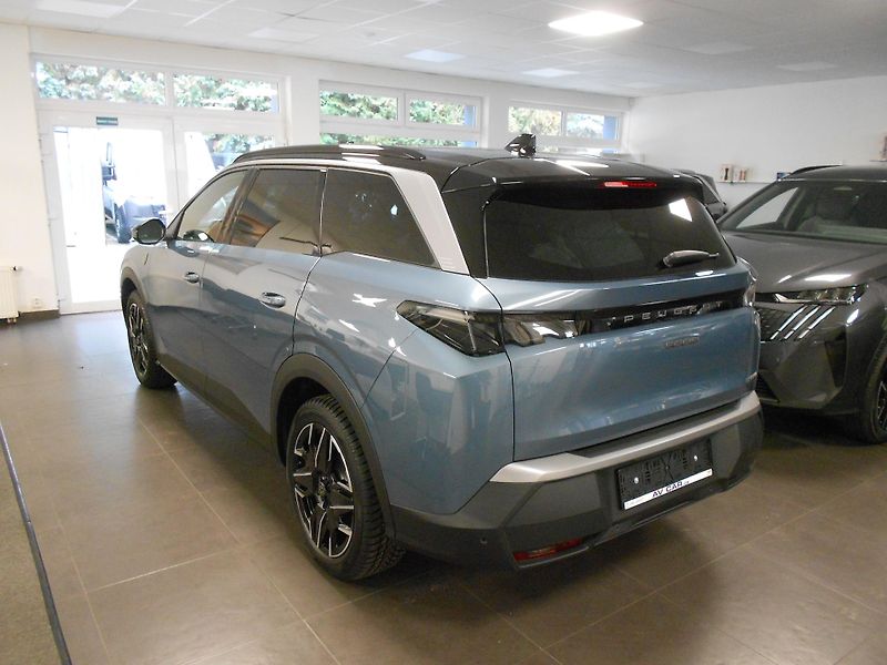 Peugeot 5008 (2026) GT Hybrid 145 e-DCS6 - fotka 2 z 9