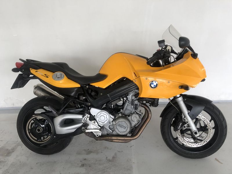 BMW F 800 S ABS - fotka 1 z 19