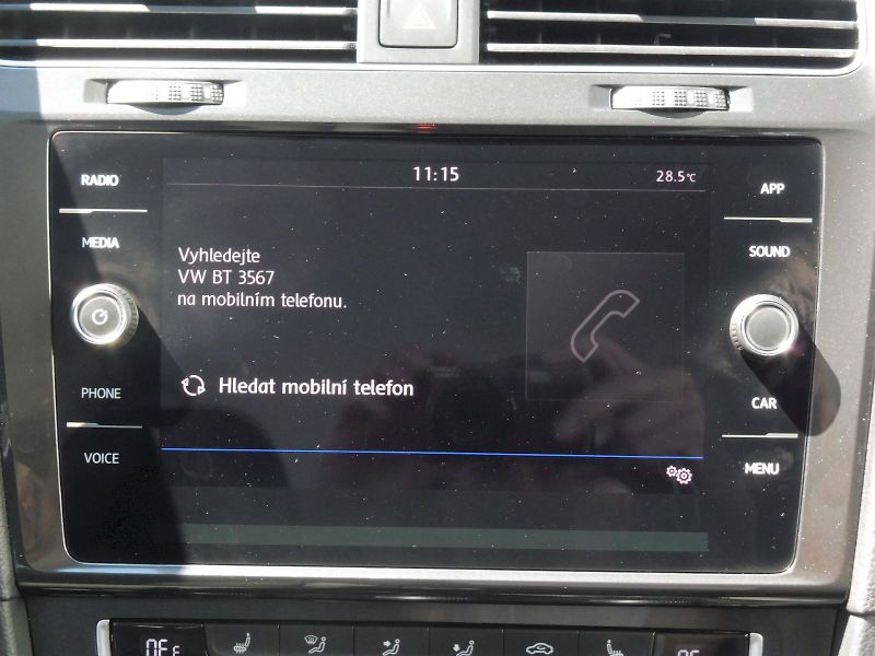Volkswagen Golf (2019) Maraton Edition 1,5 TSI 96kW - fotka 14 z 25