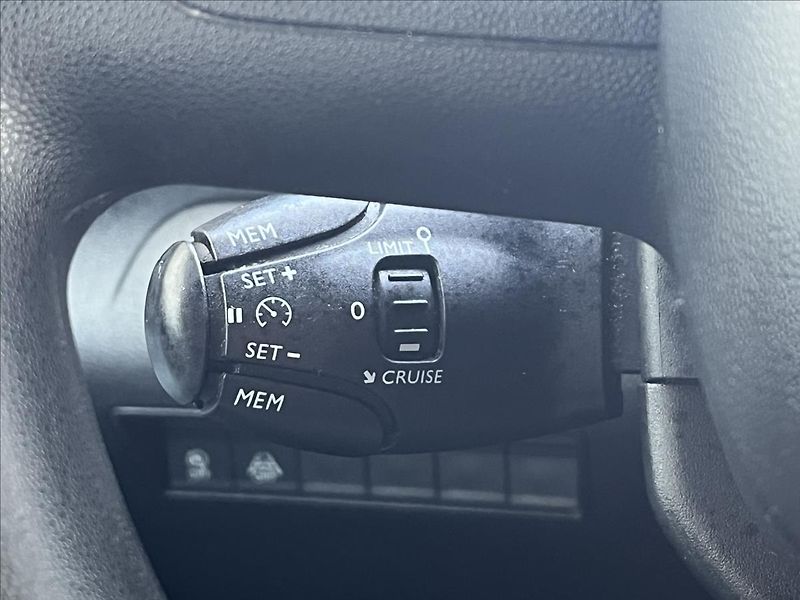 Citroën Berlingo 1,2 PT  MAN6 LIVE - fotka 14 z 20