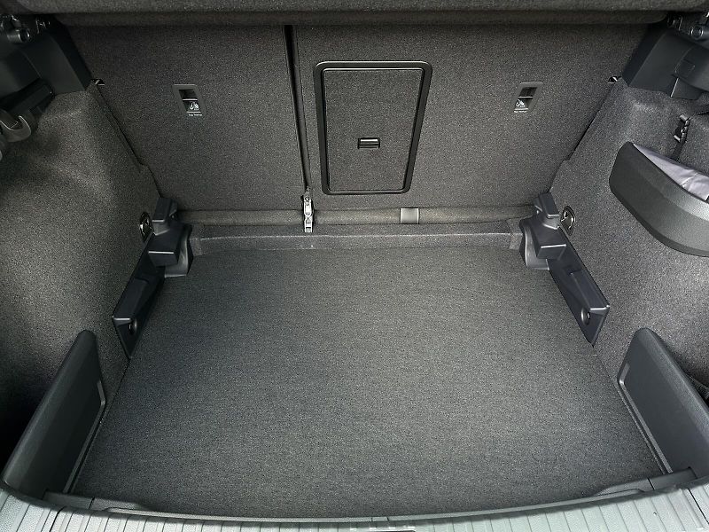 Škoda Karoq 1.5TSi DSG 150PS Matrix-LED V. - fotka 47 z 48