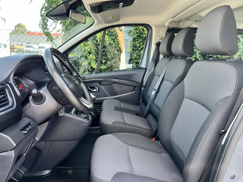 Renault Trafic 2.0DCi 81kw 6MÍST L2 ČR odpDPH - fotka 9 z 36