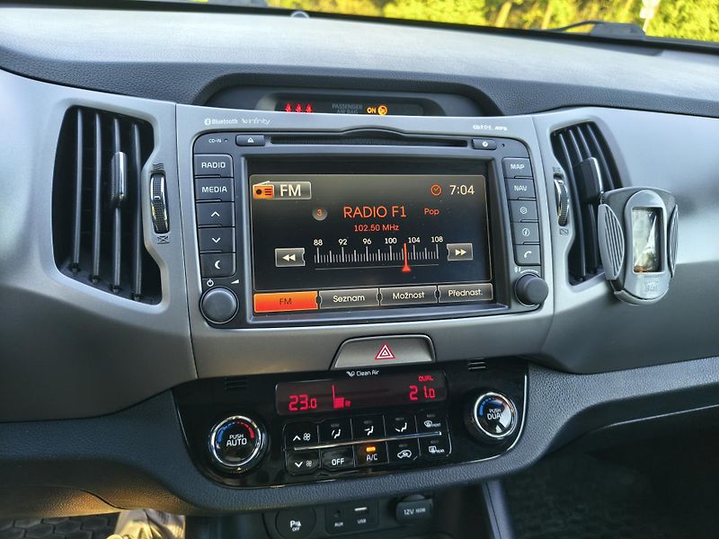 Kia Sportage (2015) - fotka 10 z 22